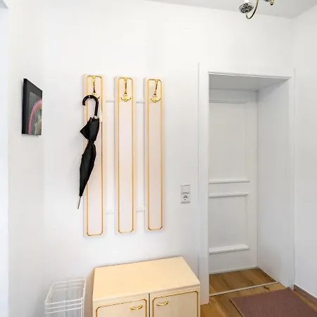 Claudia 7 By Interhome